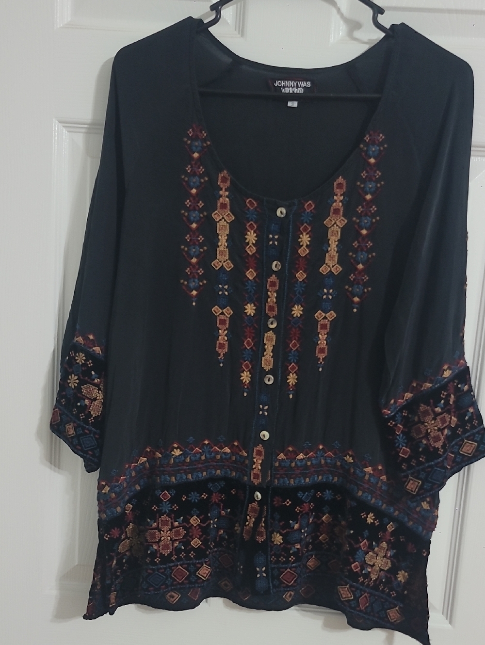 Johnny Was Black Embroidered Button-Front Tunic with Multicolor Folk Motif